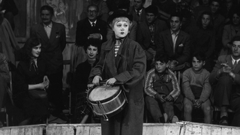 La strada (Source: themoviedb.org)