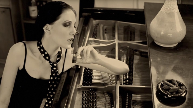 Dance Fight Love Die: With Mikis On the Road