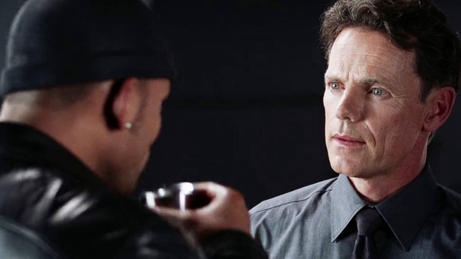 I, Robot (Source: themoviedb.org)