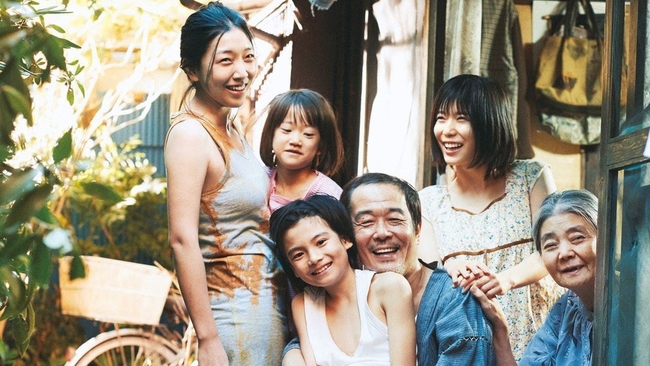 Manbiki Kazoku (Source: themoviedb.org)