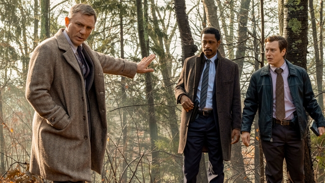 Knives Out (Source: themoviedb.org)