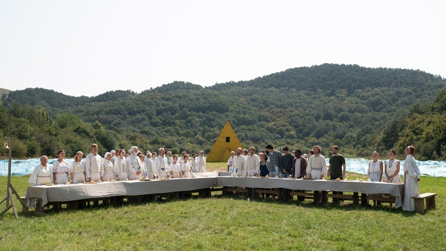 Midsommar (Source: themoviedb.org)