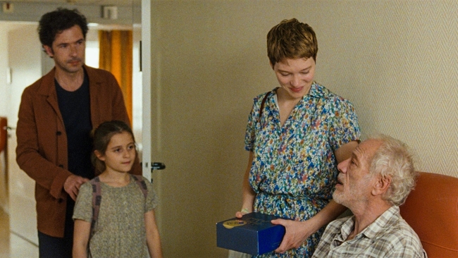 Un beau matin (Source: themoviedb.org)