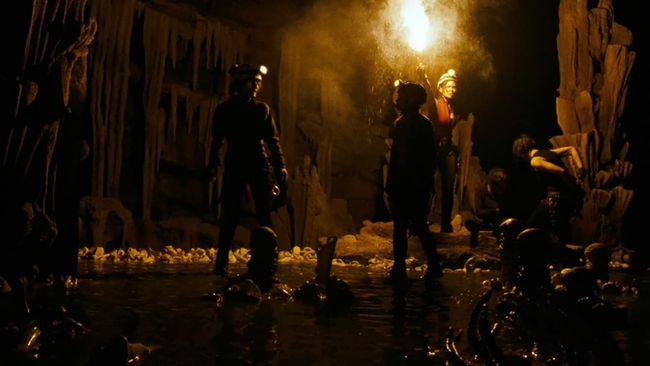 The Descent (Source: themoviedb.org)