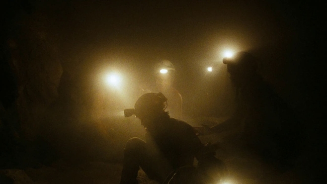 The Descent - Abgrund des Grauens (Source: themoviedb.org)