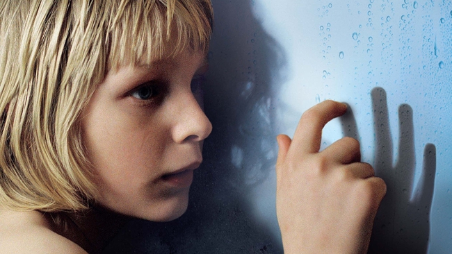 Let the Right One In (Source: themoviedb.org)