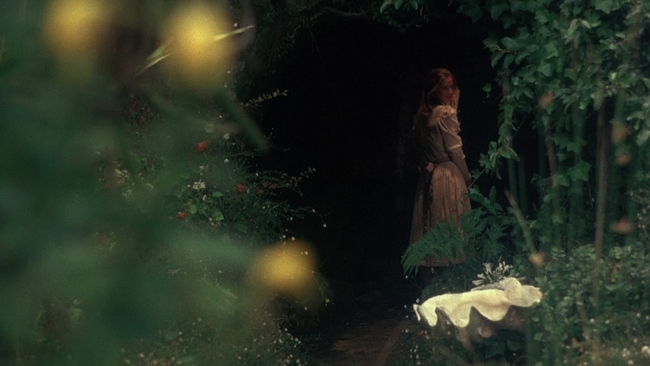 Picnic at Hanging Rock (Source: themoviedb.org)